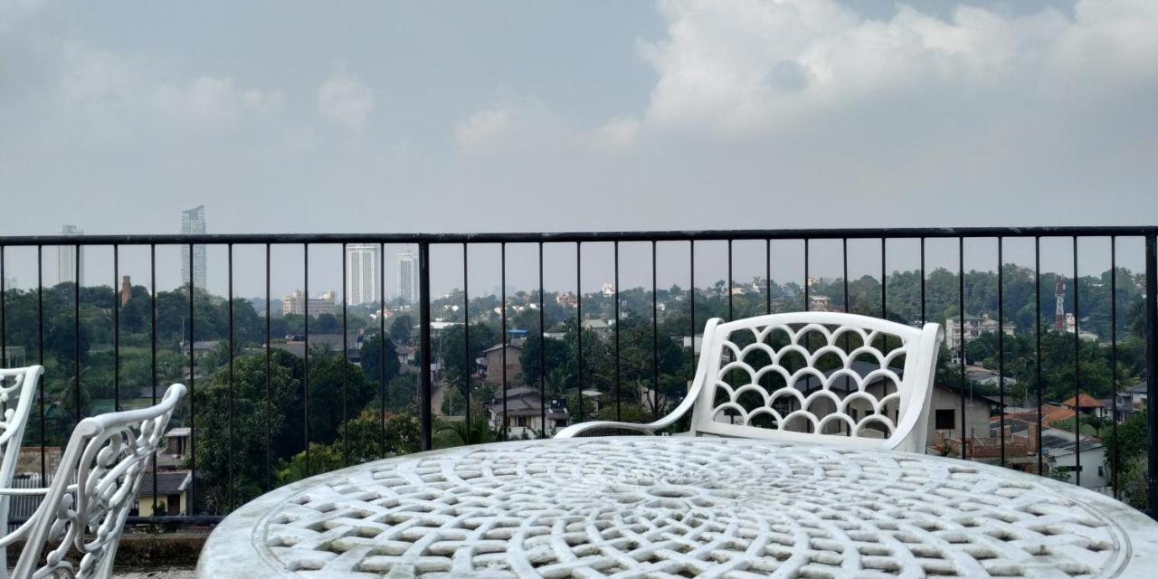 Colombo Hotel By Colombo Village 外观 照片